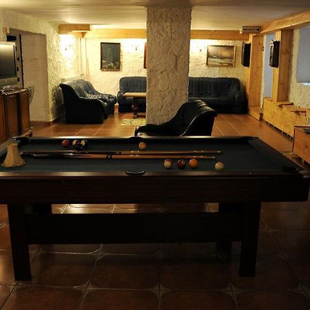 Kastelyszallo Mateszalka Bed & Breakfast Dış mekan fotoğraf