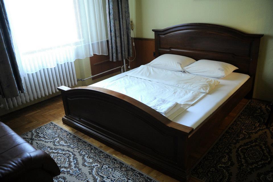 Kastelyszallo Mateszalka Bed & Breakfast Dış mekan fotoğraf